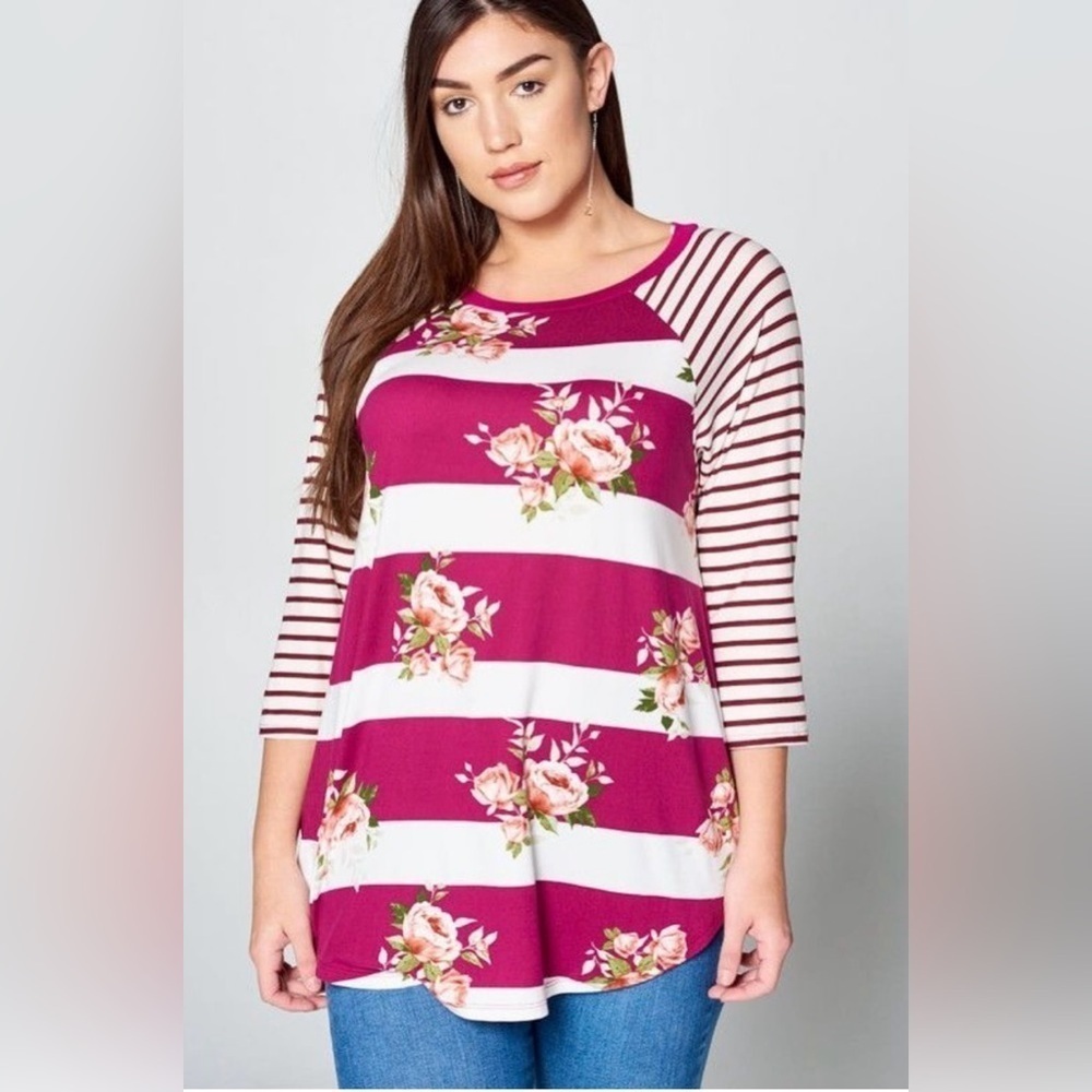 New!Plus Size Floral Striped 3/4 Sleeves Top Curved Hem Detail Sizes 1X 2X 3X